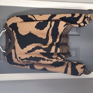 Fashion Nova like new xl sweater with bishop sleave